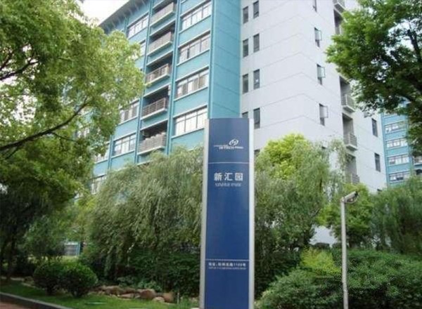 22"上海欽匯園：交通便利，四通八達(dá)，周邊配套設(shè)施完善"